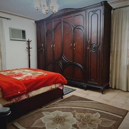 Comfy 3 Bedrooms Apartment In Cairo 87 エクステリア 写真